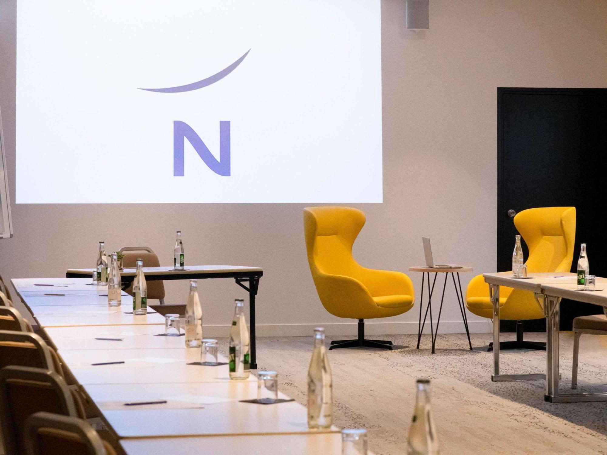 Novotel Nice Arenas Aeroport Eksteriør bilde